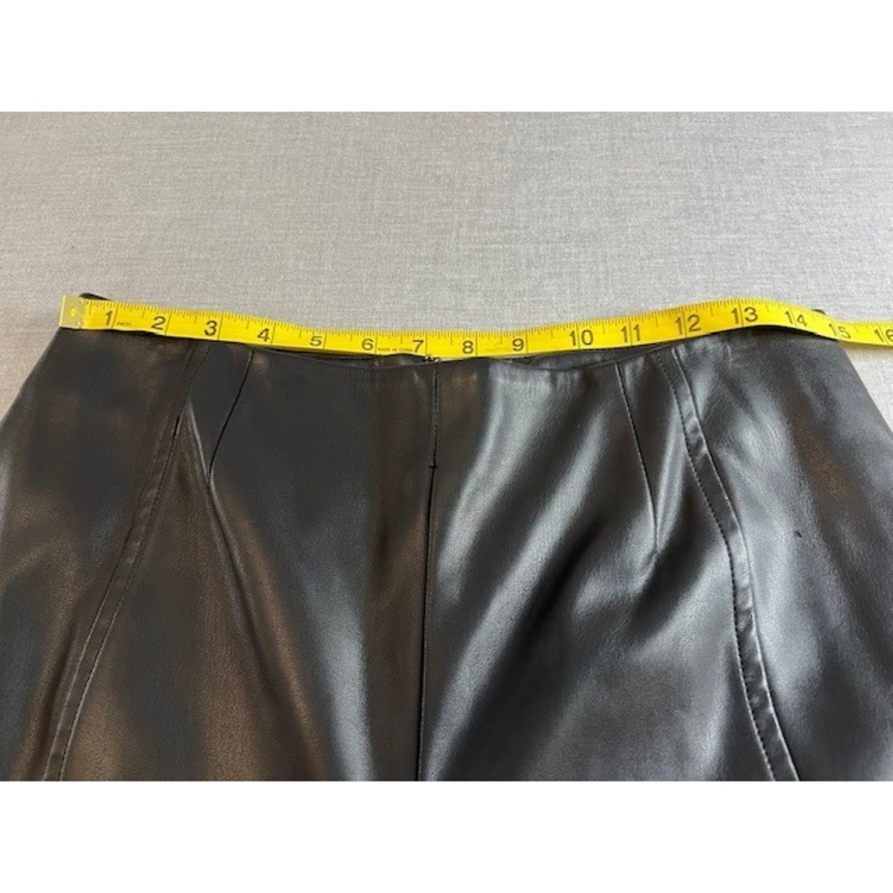 WE THE FREE Black Faux Leather Flare Split Leg Pants Womens Size 31 - Picture 3 of 12